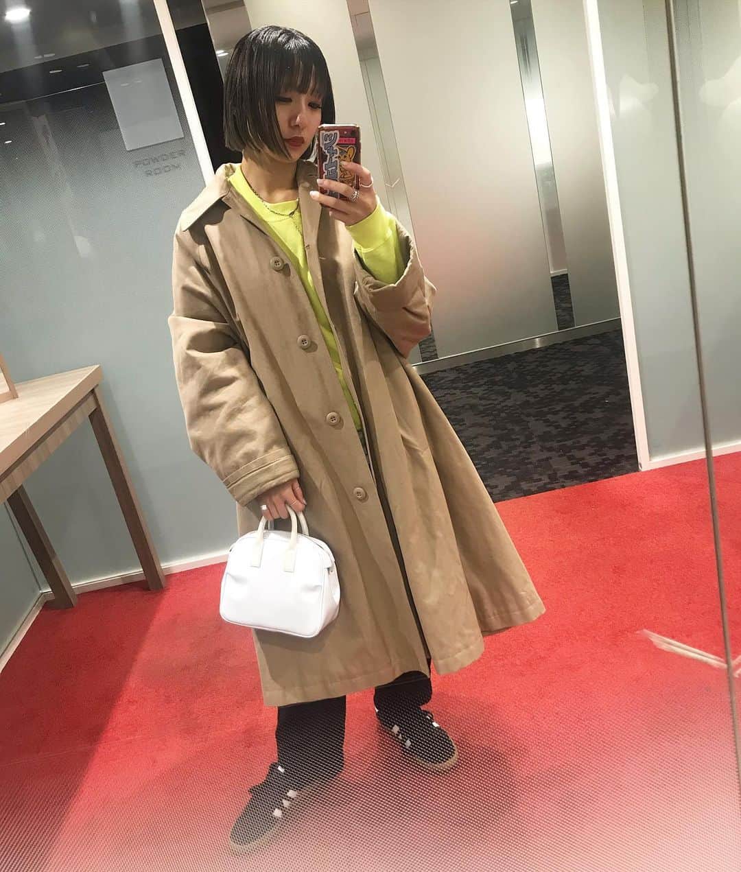 Manitasのインスタグラム：「たまには私服とか載せてみる #昨日のまに #私服」