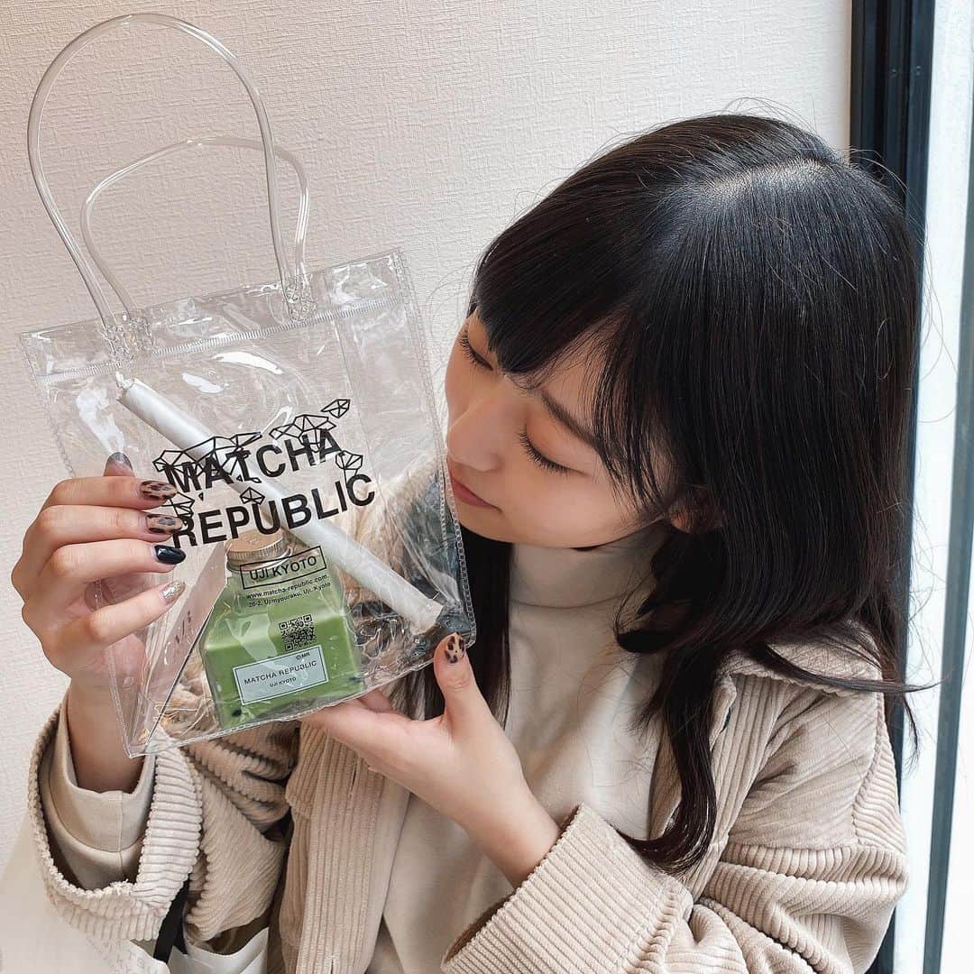 月足天音のグルメインスタ