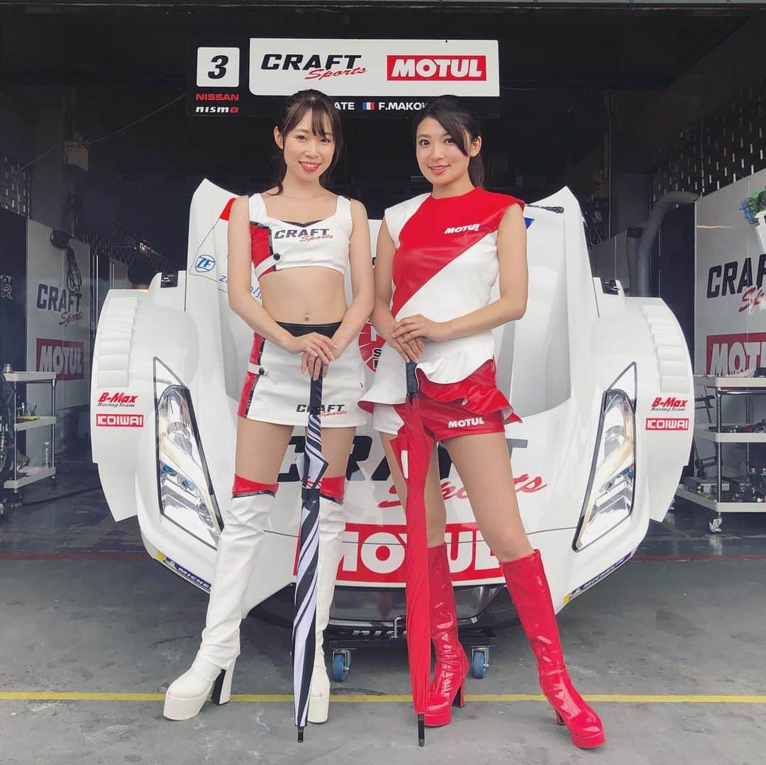 のインスタグラム：「続いて、第4戦タイ戦♡♡♡ タイのサーキットは、いつもコース全体が見渡せる場所で観戦出来るので一段と楽しい❤️ Memories of this season❤️ #supergt #supergt2019 #supergtの思い出 #memories #今週末 #finalround #racequeen #レースクイーン #gridgirls #promomodels #asiangirls #thailand #changinternationalcircuit」