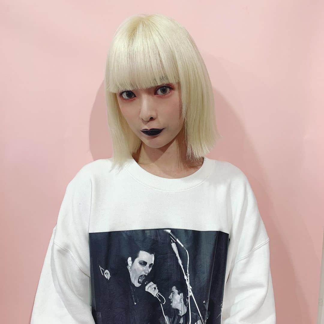 北出菜奈さんのインスタグラム写真 - (北出菜奈Instagram)「_ _ new hair 💕💕💕」10月30日 21時48分 - nana_kitade