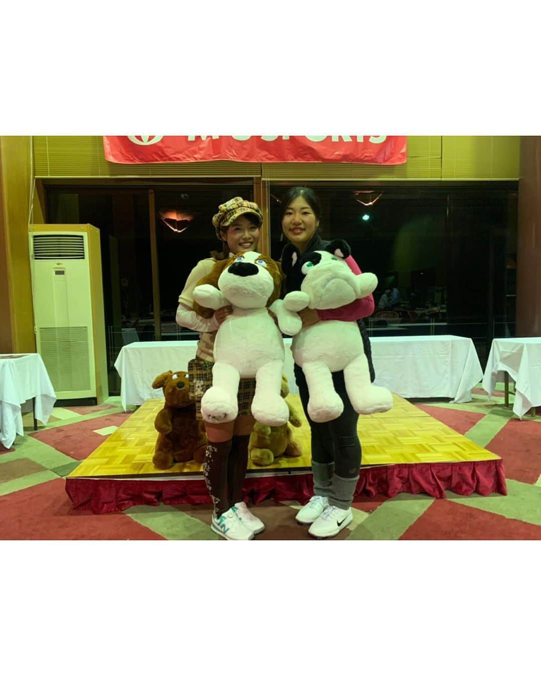 のインスタグラム：「. 昨日はMU SPORTSファンCUPに行ってきました🐶💓 私はアプローチ対決をしてたのですが、たくさんの方とお話できて楽しかったです🌟🌟🌟 次回も楽しみです☺️ #musports」