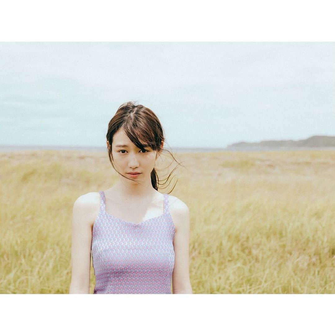 岡本夏美さんのインスタグラム写真 - (岡本夏美Instagram)「パラパラと 作品撮り写真載せていきます 2020年にむけて 皆さまが知らない私を みてほしいのです、ね 楽しいことしていきますよほほほ」10月30日 22時34分 - okamoto_natsumi