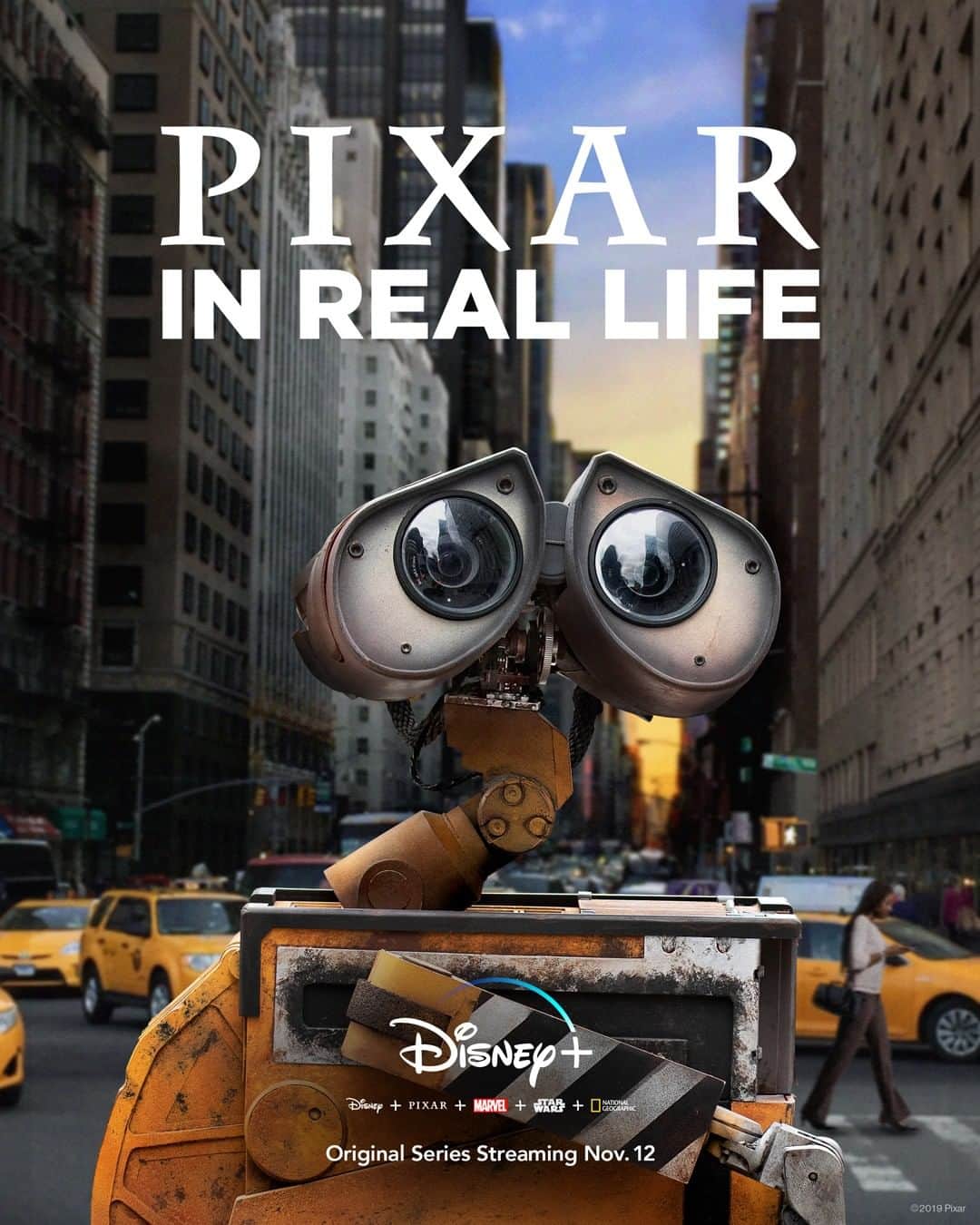 Disneyさんのインスタグラム写真 - (DisneyInstagram)「Your favorite @pixar characters like you’ve never seen them before. #PixarInRealLife, an original series, streaming November 12 only on @disneyplus. #DisneyPlus」10月30日 23時00分 - disney