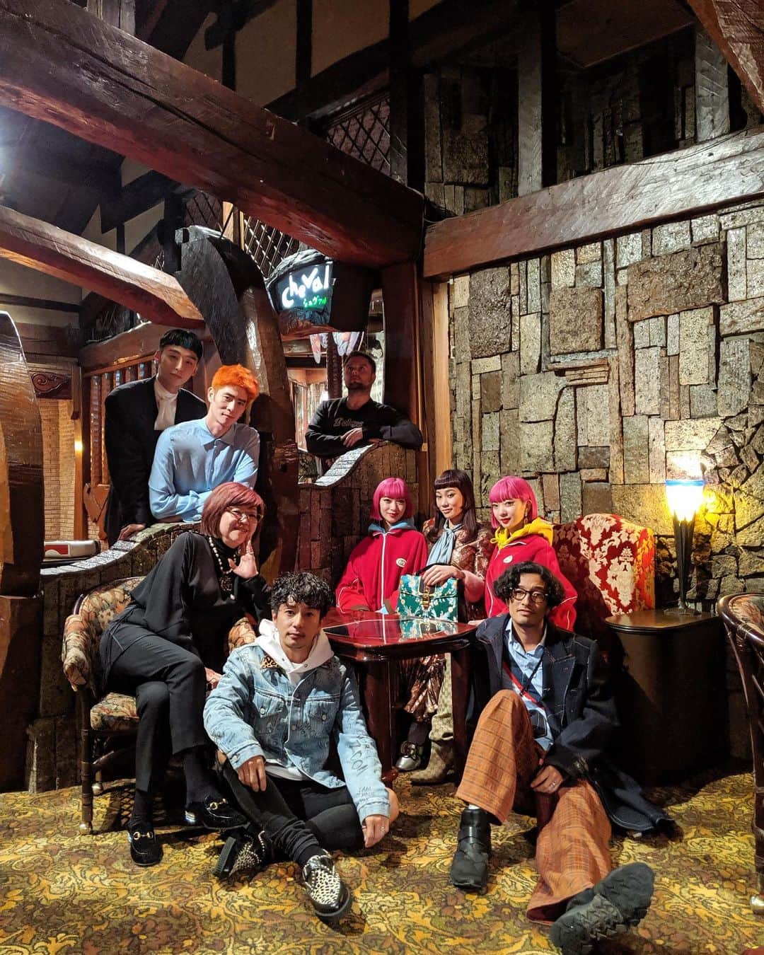 奈良裕也さんのインスタグラム写真 - (奈良裕也Instagram)「@gucci family dinner 🍽 ✨  With my favorite members ✨✨ #gucci ❤️💚❤️💚」10月30日 23時34分 - yuyanara