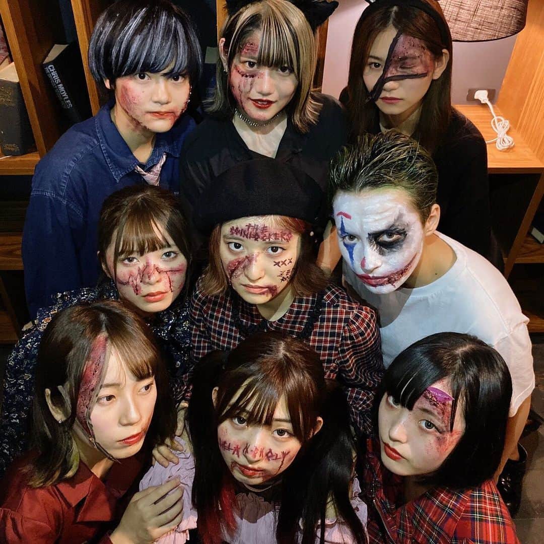 ザ・コインロッカーズのインスタグラム：「#ハロウィン ライブ「ASO-BA-NIGHT HALLOWEEN 2019」ありがとうございました✨ . 明日18時からはハッピーハロウィンSHOWROOMを配信します。ぜひ見てください。 . #コインロッカーズ #halloween」