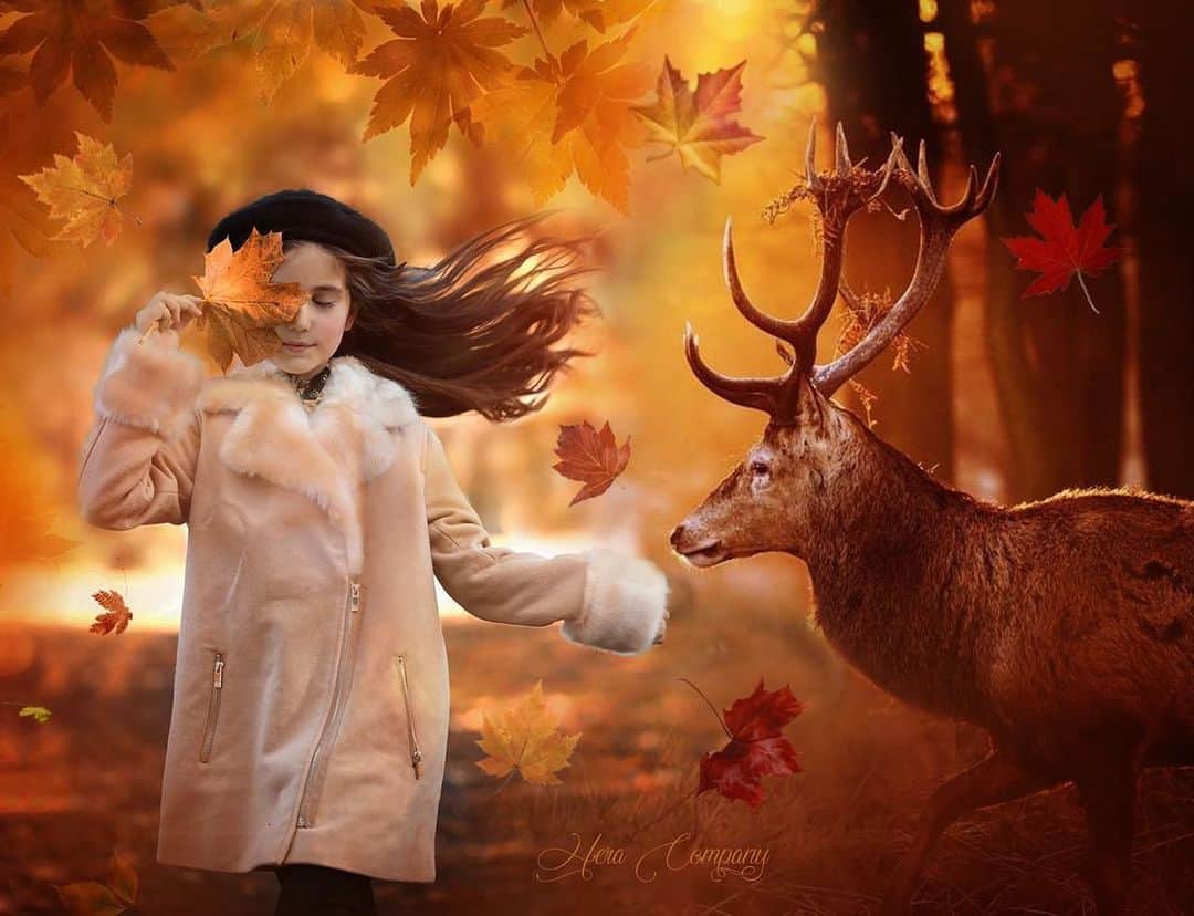 Laertaさんのインスタグラム写真 - (LaertaInstagram)「🍂🍁Perfect coat for autumn 🍂🍁 @riverisland  Captured by the best @rezartashkurta ❤️」10月30日 23時55分 - fashion_laerta