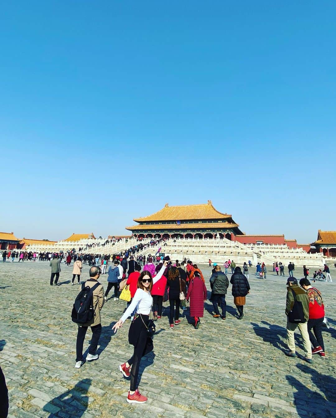 アシュレイ・ベンソンさんのインスタグラム写真 - (アシュレイ・ベンソンInstagram)「Forbidden City」10月31日 0時08分 - ashleybenson