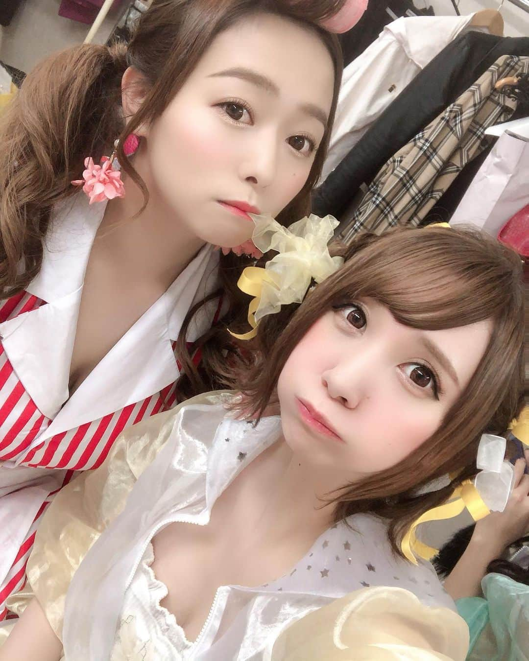 愛原れのさんのインスタグラム写真 - (愛原れのInstagram)「楽演祭でご一緒したみなさん( ◜ω◝ )💓 ほぼこないだのレディマメンバーでめっちゃ楽しかった🤤❤ ハロウィン仕様でみんな可愛さ増し増しで癒された🥺💖 ＊ ＊ ＊ #池袋 #liveinnrosa #楽演祭 #白石茉莉奈 ちゃん #希島あいり ちゃん #七海なな さん #あおいれな ちゃん #僕らは嘘つき #富田優衣 ちゃん #Makeit! #新垣智江 ちゃん #ラブリーポップス #ラブポ #愛原れの #星空もあ #アイドルユニット #アイドル」10月31日 11時11分 - reno_aihara