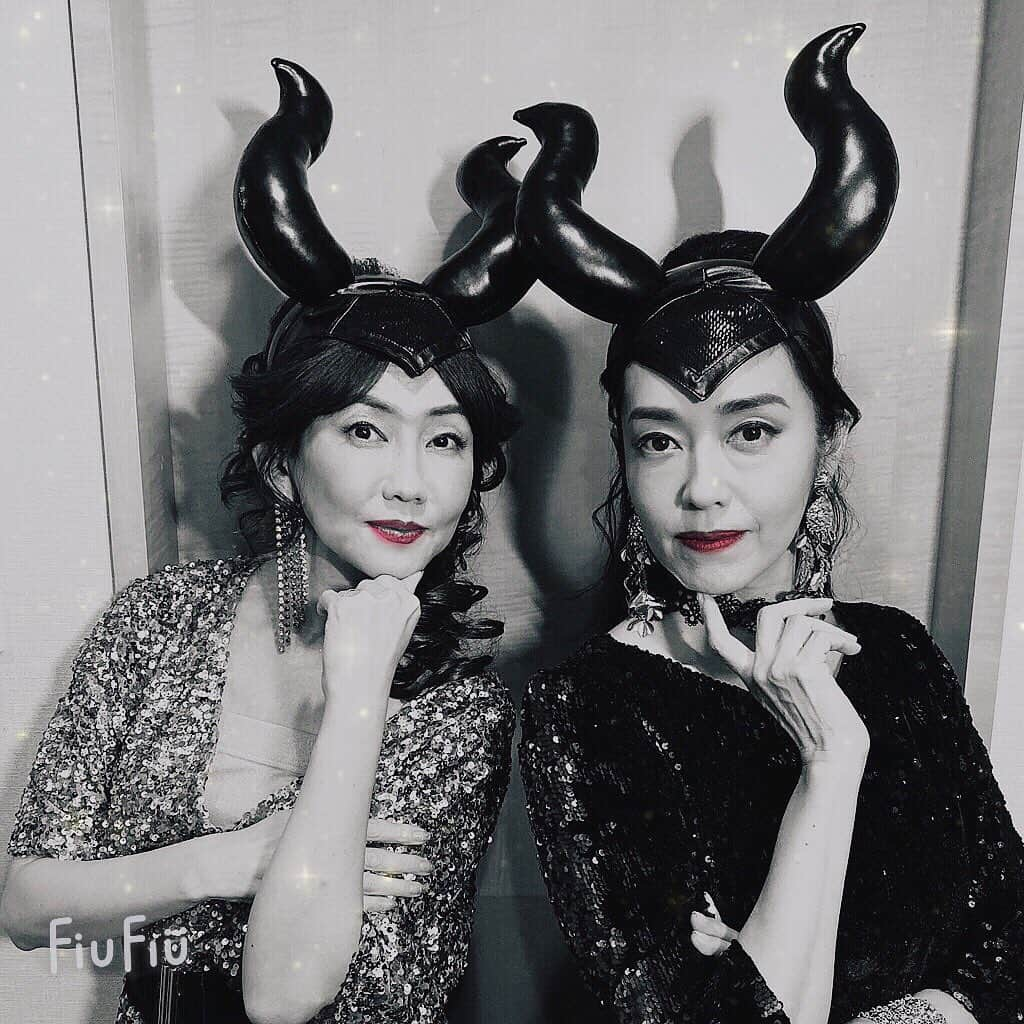 早見優さんのインスタグラム写真 - (早見優Instagram)「Today’s Halloween 🎃  With Iyo, trying our best to be Maleficent😆😆😆 #マレフィセント2  #happyhalloween  #ハロウィン #伊代ちゃん可愛い💕」10月31日 9時50分 - yuyuhayami