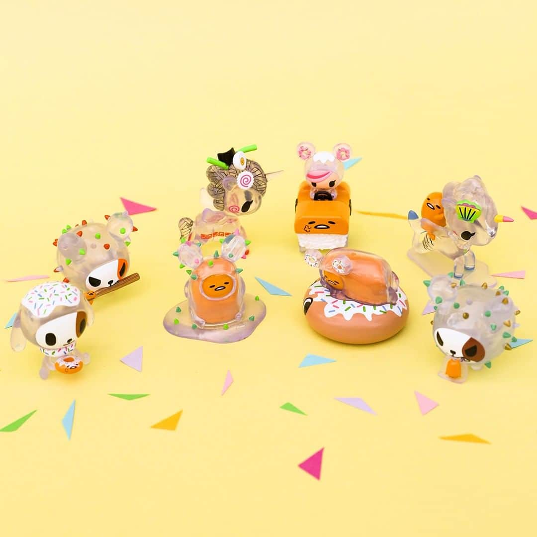 ぐでたまさんのインスタグラム写真 - (ぐでたまInstagram)「introducing the laziest collaboration ever... the gudetama x @tokidokibrand blind box series 1 is available now. link in bio to collect them all... (p.s. special unboxing happening now on ig story!) #gudetamaxtokidoki ⁠」10月31日 10時00分 - gudetama