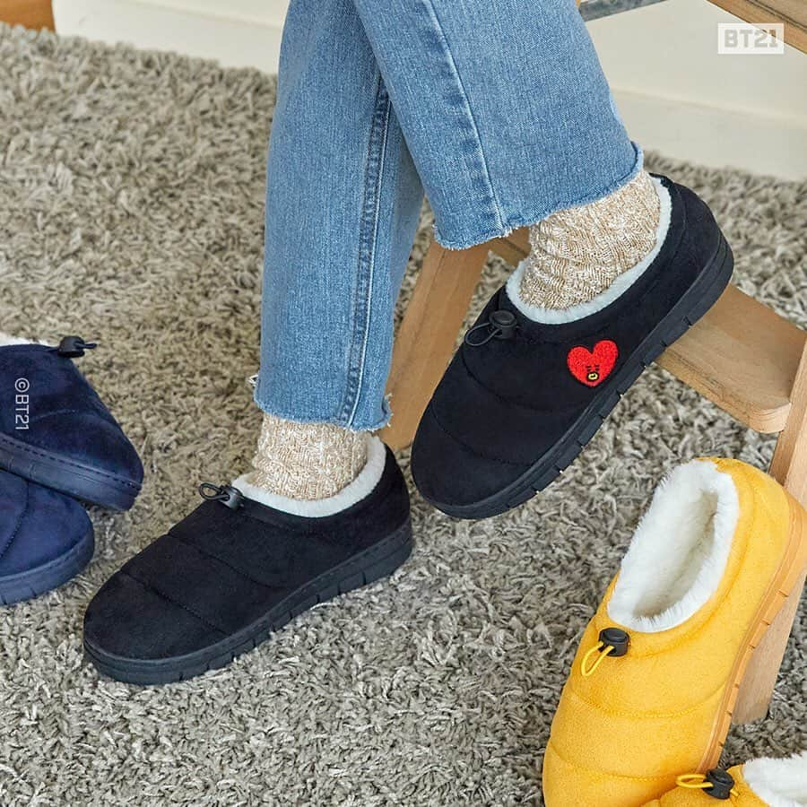 BT21 Stars of tomorrow, UNIVERSTAR!さんのインスタグラム写真 - (BT21 Stars of tomorrow, UNIVERSTAR!Instagram)「Wear the type of warm comfort your feet deserves. #BT21 #Roomshoe #Collection  Available now at LINE FRIENDS COLLECTION . Find out more > Check product tags🏷」10月31日 10時10分 - bt21_official