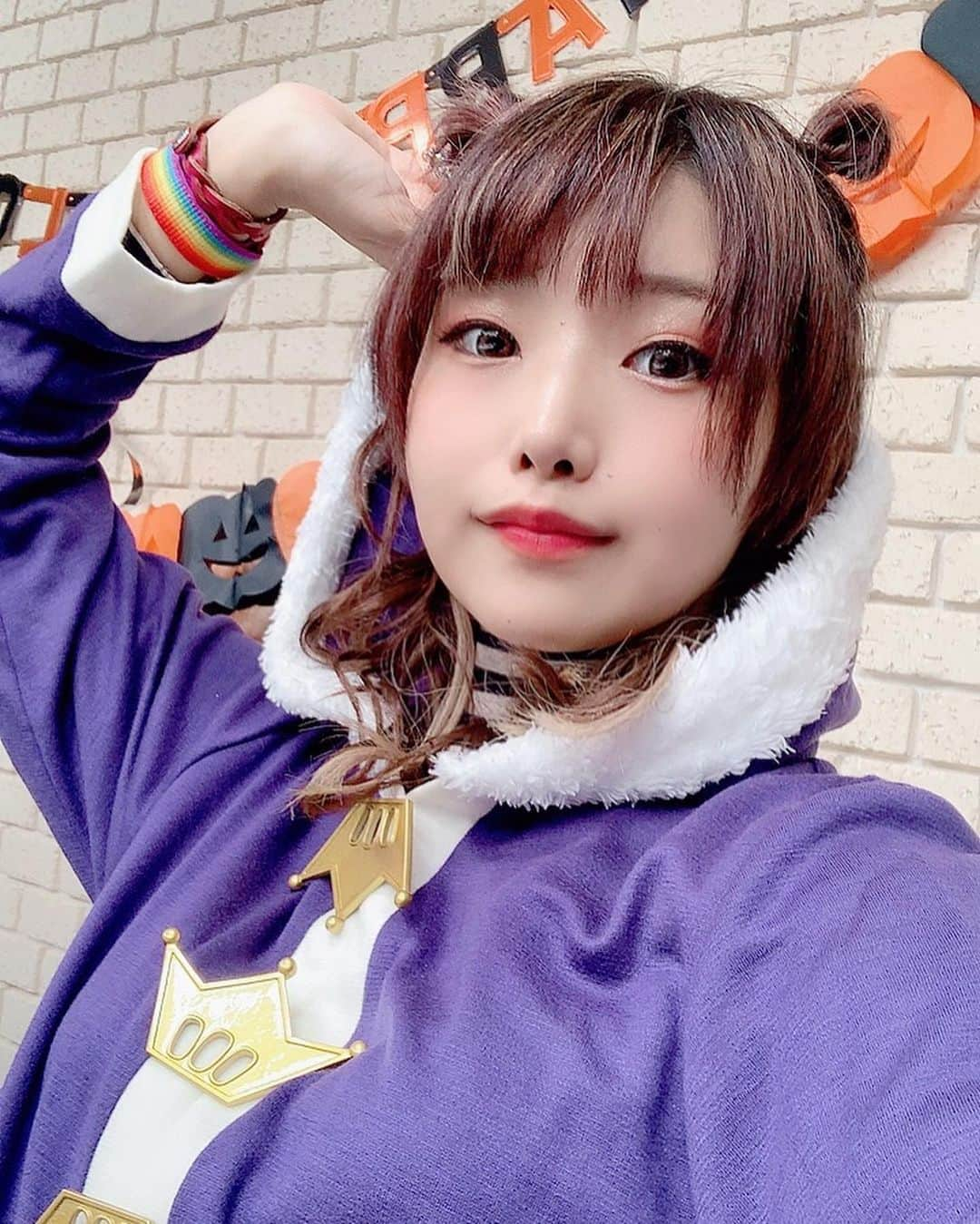 澁谷梓希さんのインスタグラム写真 - (澁谷梓希Instagram)「ハッピーハロウィン🎃 . アトランタの荷造りしなきゃ… 飛行機でなにしようかなあ〜〜 . #クイーズブレイド　#halloween」10月31日 10時11分 - azk_s811