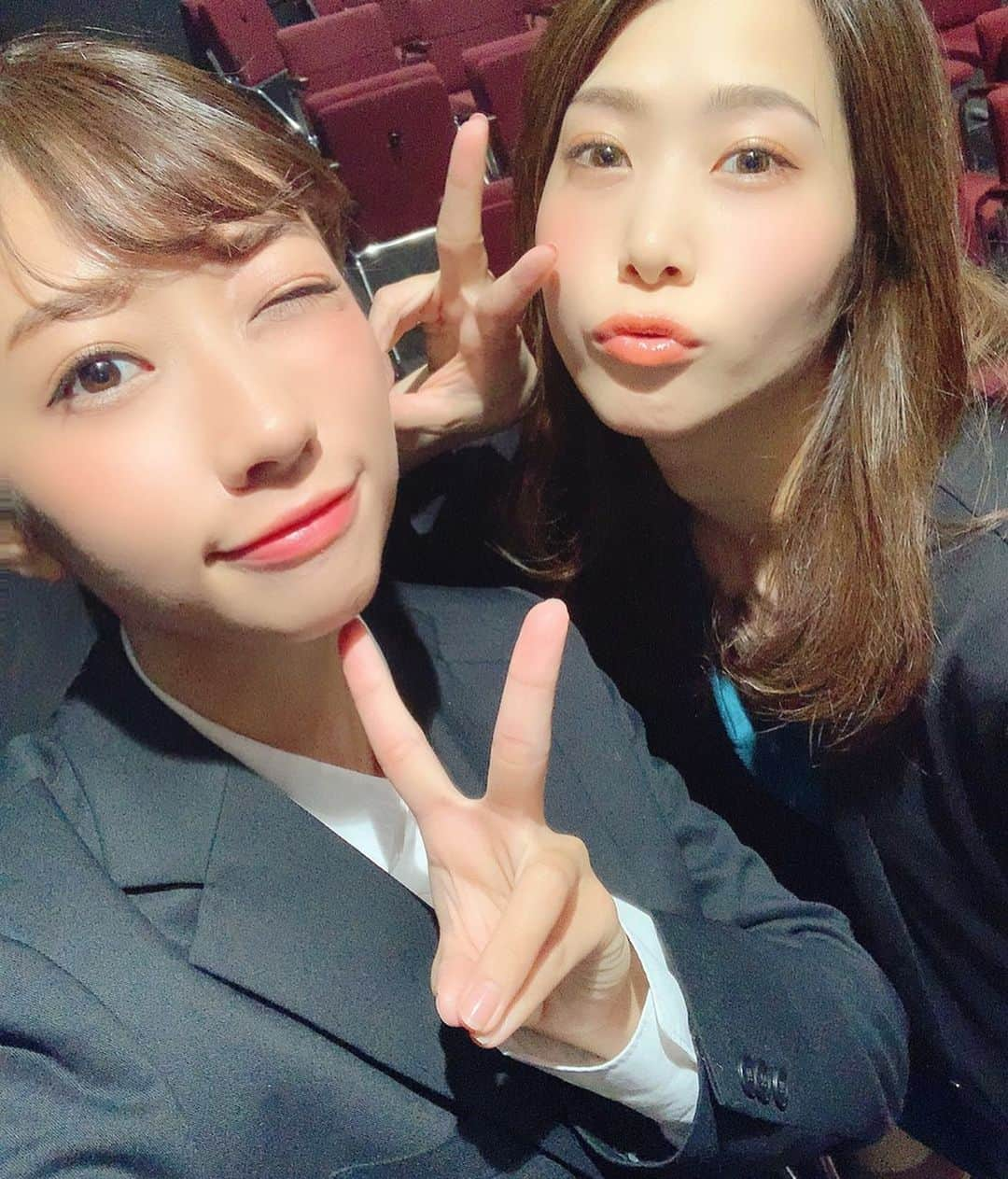 大貫彩香さんのインスタグラム写真 - (大貫彩香Instagram)「いよいよ本日から✨ 舞台 おおばかもの〜ふくらめ！私のイースト菌〜  初日幕が開けます！ 19:00〜ついに始まる。 わくわく、どきどきです❤︎ 昨日は1日場当たりで、 今日はまずゲネプロ。  浅草花劇場におおばかもの達をぜひ観に来てください!!」10月31日 10時20分 - sayaka_oonuki