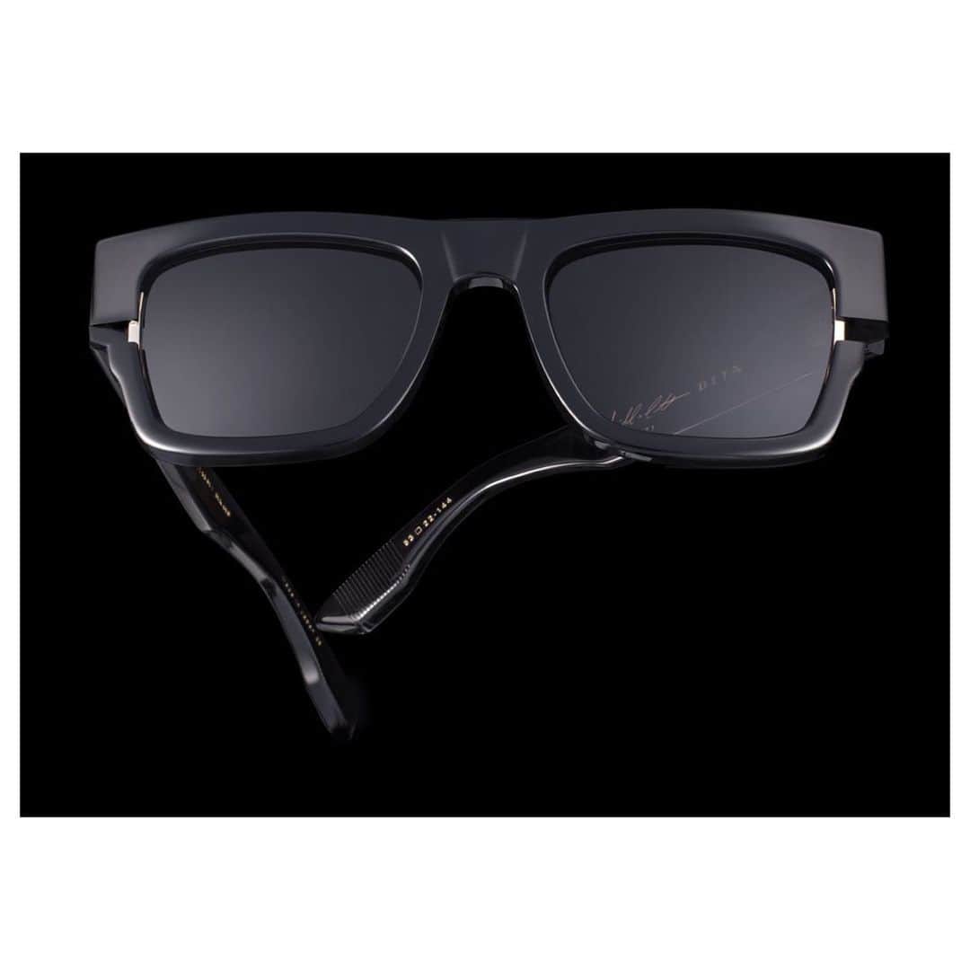 ディタのインスタグラム：「Introducing the DITA Sekton Collectors Edition; laser etched with DITA’s Director of Design Michael Castillo's signature and hand numbered to only 71 pieces. Available now on dita.com — link in bio #CategoryOfOne #DITAeyewear #DITAsunglasses」