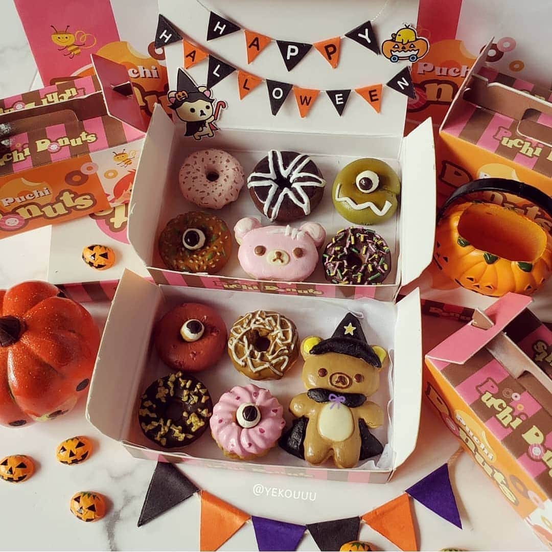 Rilakkuma US（リラックマ）さんのインスタグラム写真 - (Rilakkuma US（リラックマ）Instagram)「@yekouuu made these adorable Halloween themed Rilakkuma donuts! They're spooky but cute! Is anyone else incorporating Rilakkuma into their Halloween decor or treats? . . . #Rilakkuma #rilakkumaus #sanx #halloween #cutefood #kawaii #doughnuts #sweets #リラックマ #サンエックス」10月31日 3時15分 - rilakkumaus
