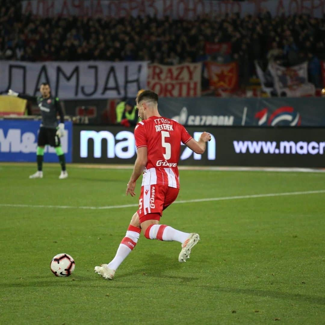 ミロシュ・デゲネクさんのインスタグラム写真 - (ミロシュ・デゲネクInstagram)「Dobra utakmica hvala svima na podršci. Idemo dalje 🔴⚪️⚽️❤️ #MD5 #zvezda #srbija #football #believe #workhard #dreambig #neverstop」10月31日 5時55分 - milosdegenek