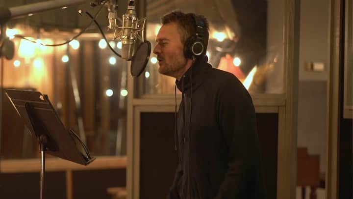 キース・アーバンのインスタグラム：「Inside the studio with Keith and @ericchurchmusic recording #WeWere!」