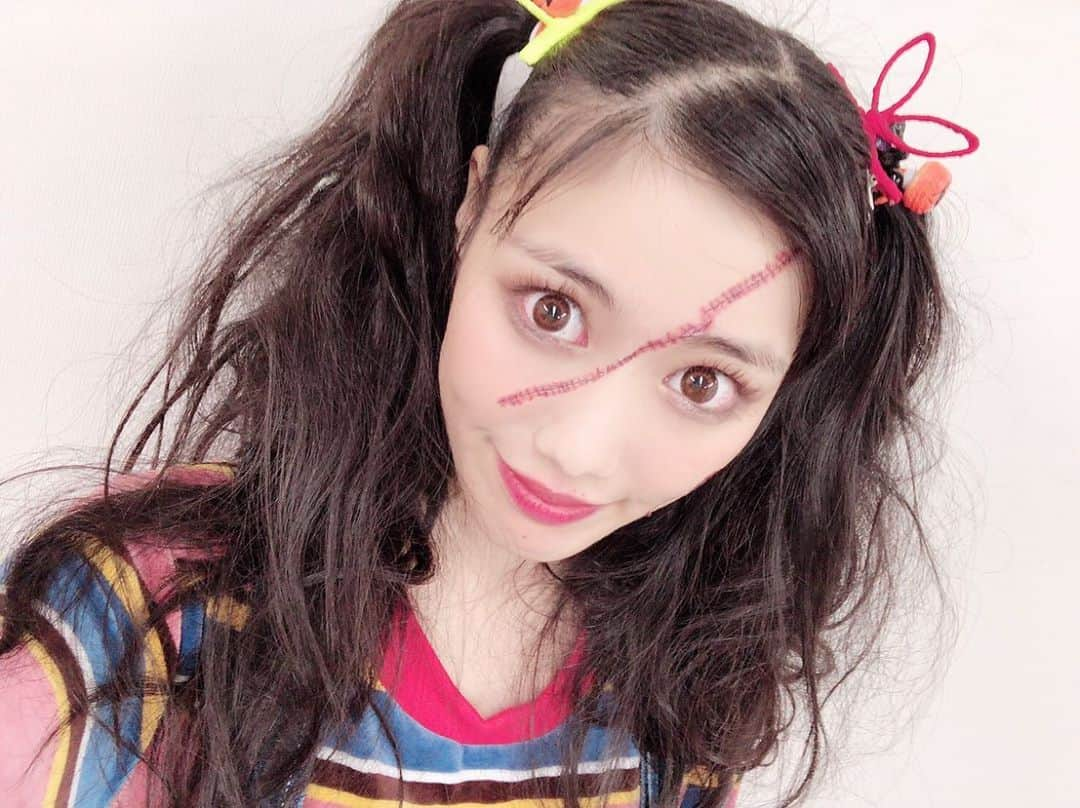 高城れにさんのインスタグラム写真 - (高城れにInstagram)「happy  Halloween🎃👻💜 今年はチャッキー！！ お菓子のかわりに れにちゃん大好き！っていっぱい言ってねー😏💜 #Halloween #childplay #チャッキー」10月31日 19時14分 - takagireni_official