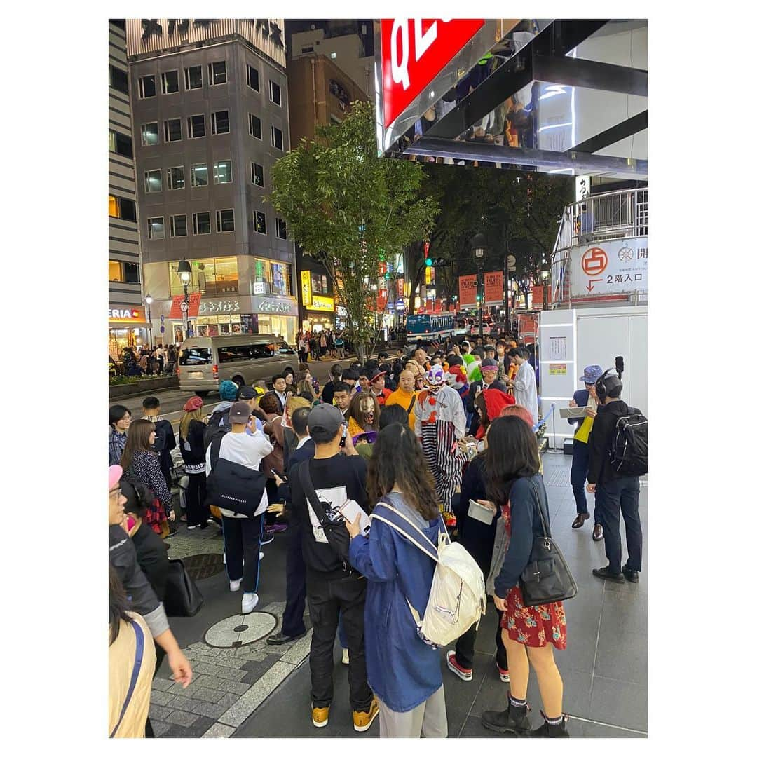 tokuさんのインスタグラム写真 - (tokuInstagram)「Halloween / Shibuya #tokyo #halloween」10月31日 20時00分 - toku_grnd