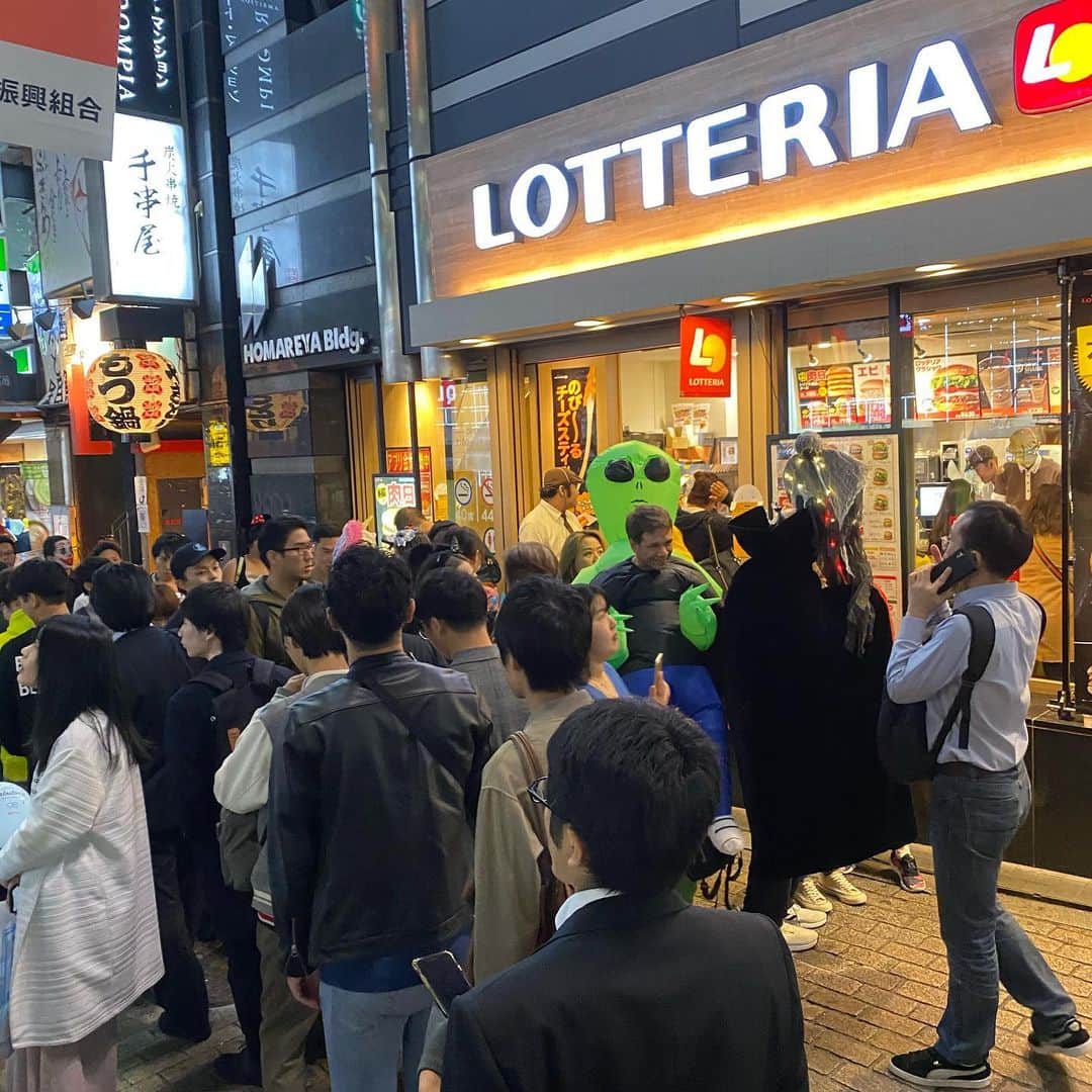 tokuさんのインスタグラム写真 - (tokuInstagram)「Halloween / Shibuya #tokyo #halloween」10月31日 20時00分 - toku_grnd