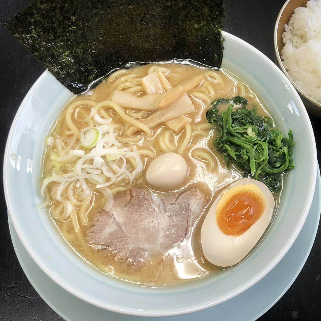 新山大のグルメインスタ