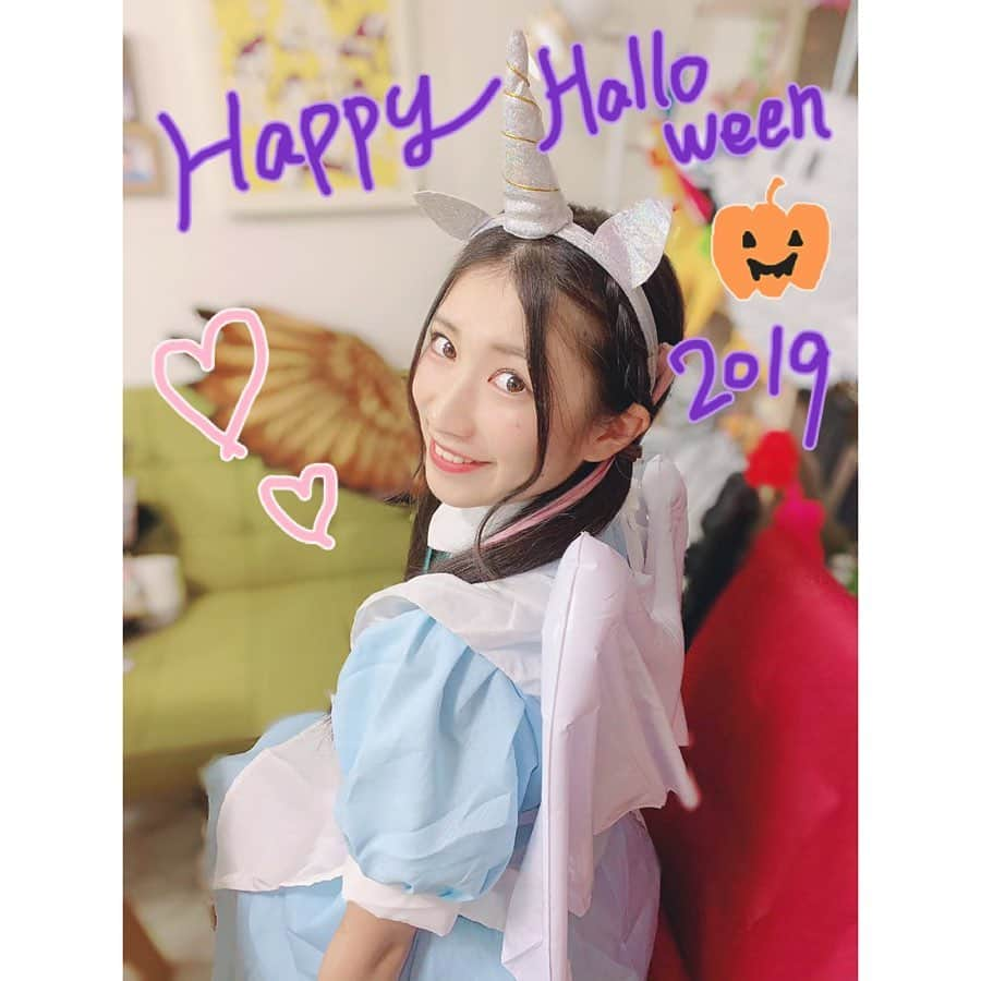 加藤一華さんのインスタグラム写真 - (加藤一華Instagram)「. Happy Halloween🌟👻🎃🦇 今年は100均の商品だけで、 メイドさん風ユニコーン🦄🌈 . 今日はお菓子食べちゃお🍫🍭🍿🧁🍬🍪🍩 . #ハロウィン #halloween #HappyHalloween #コスプレ #仮装 #cosplay #girl #me」10月31日 13時42分 - ichika_kato