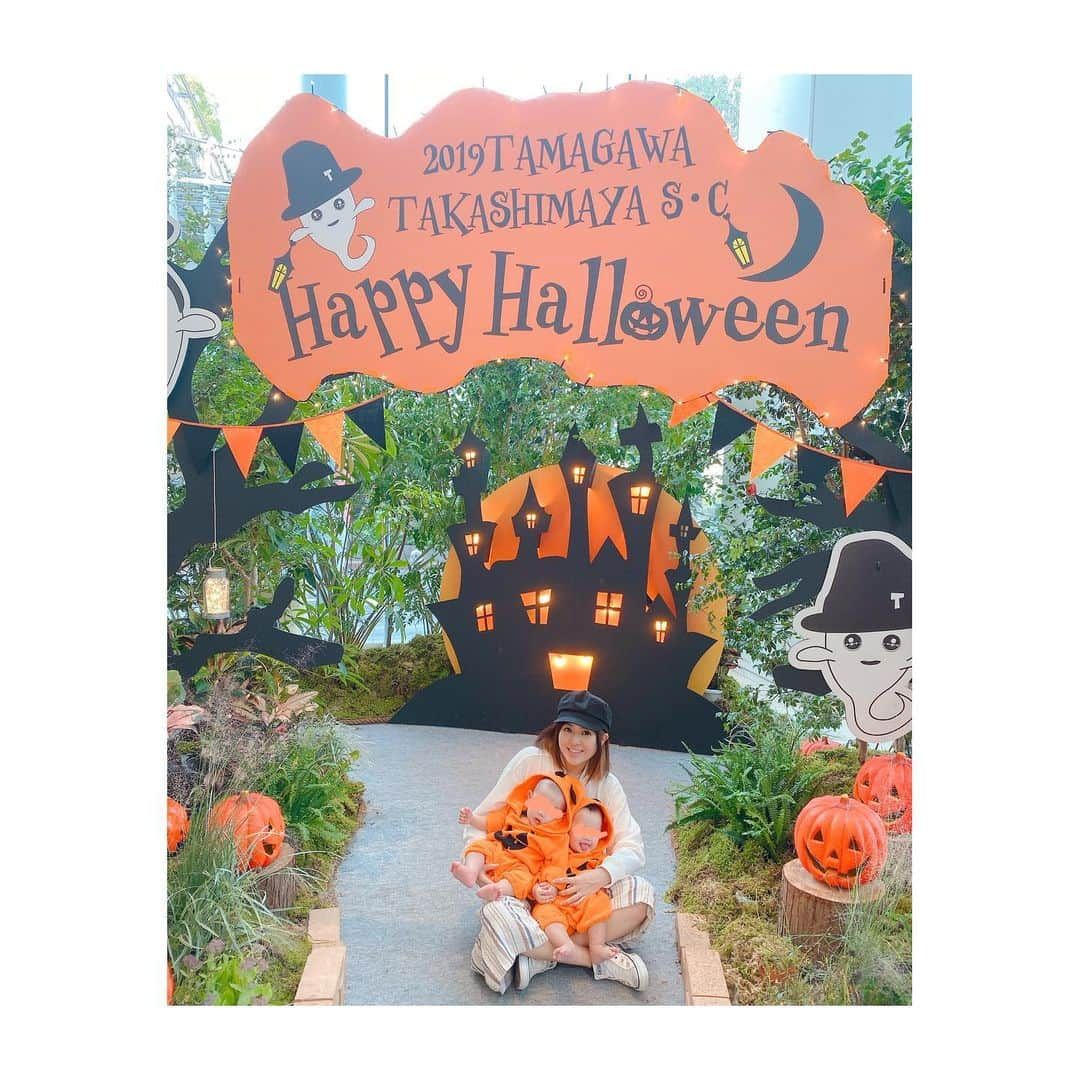 蒼井そらさんのインスタグラム写真 - (蒼井そらInstagram)「Happy Halloween with twins!! * #ハロウィン　#玉川高島屋sc #halloween」10月31日 14時28分 - aoi_sola