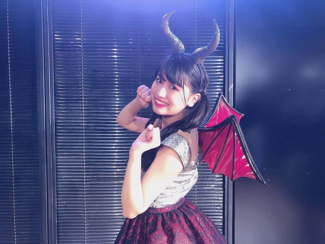 高橋彩香のインスタグラム：「お菓子ください🍭🍬🍪 #ハロウィン #トリックオアトリート #happyhalloween  #さやりん #髙橋彩香」