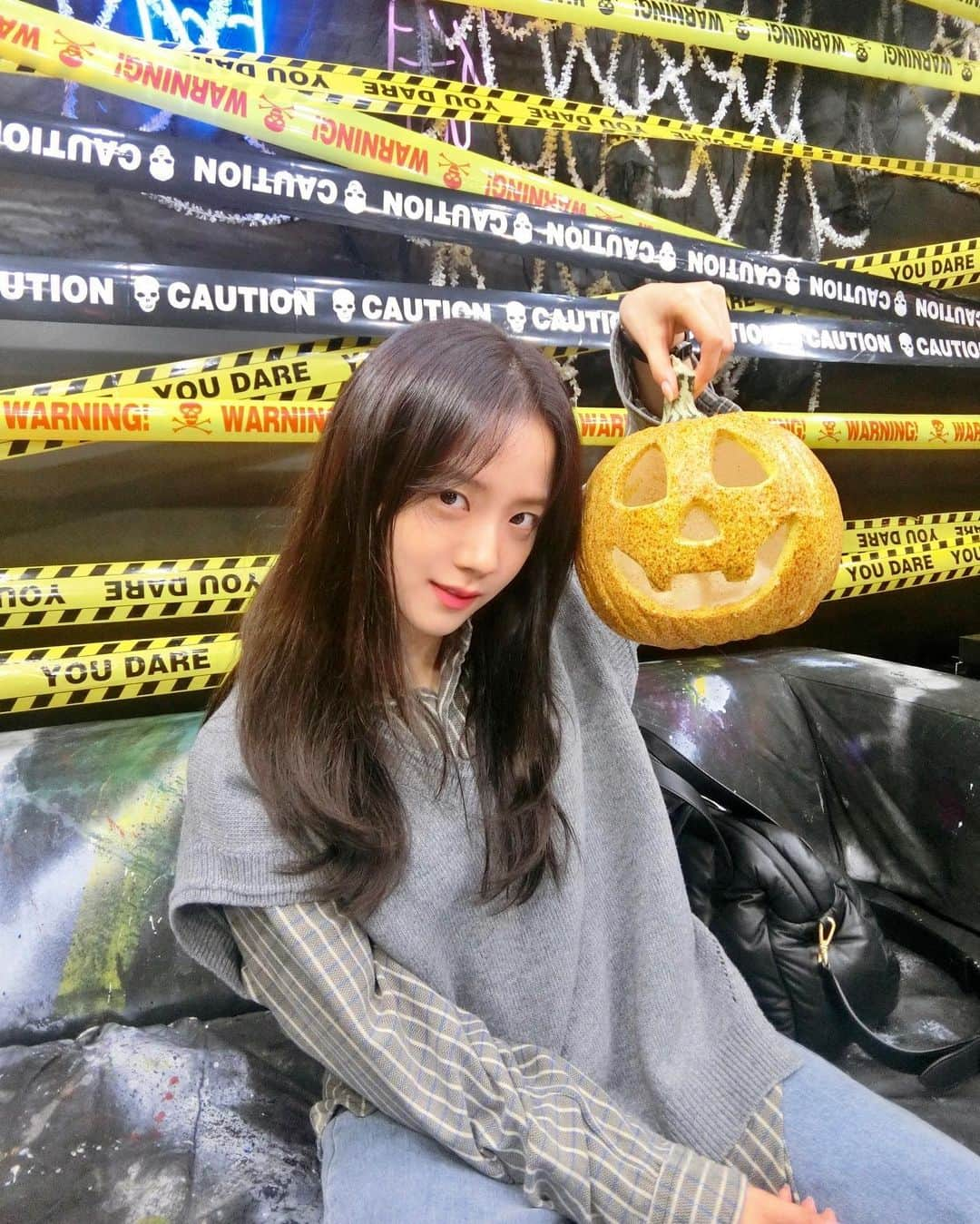 ジスさんのインスタグラム写真 - (ジスInstagram)「흐흐흐흐 해피할로윈🎃👻」10月31日 14時39分 - sooyaaa__