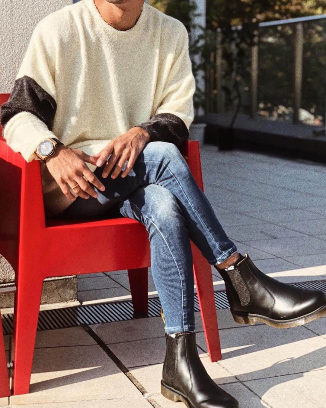 Yuma Yamashitaさんのインスタグラム写真 - (Yuma YamashitaInstagram)「. . tops サンプル pants @amuytrysbay boots #drmartens . 2枚目動画載せてあります👖 #びよんびよーん」10月31日 14時43分 - yuma_andagi