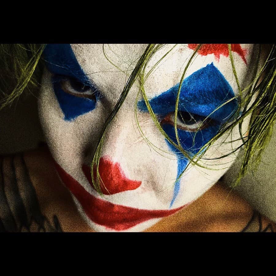 Tatsuya Amanoのインスタグラム：「🎃Halloween is coming🎃﻿ ﻿ Ta-da! This face paint that i wanted to try once🃏﻿ ﻿ Happy Halloween👻 ﻿ ﻿ ﻿ #Joker﻿ #Halloween」