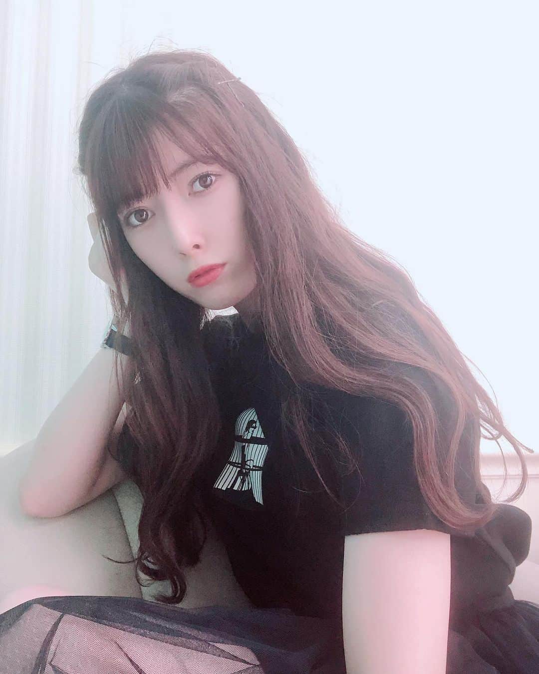 日下部美愛のインスタグラム：「実はちょっと前からアイコンをしれっと変えてたんですが気づいてました？？ . . #photo #japan #model #me #hair #fashion #makeup #selfie #followme #instagood #camera #instadaily #dailylook #selfie #한국 #맞팔 #사진 #데일리 #데일리룩 #인스타사진 #인스타그램 #일본인 #패션 #패션스타그램」