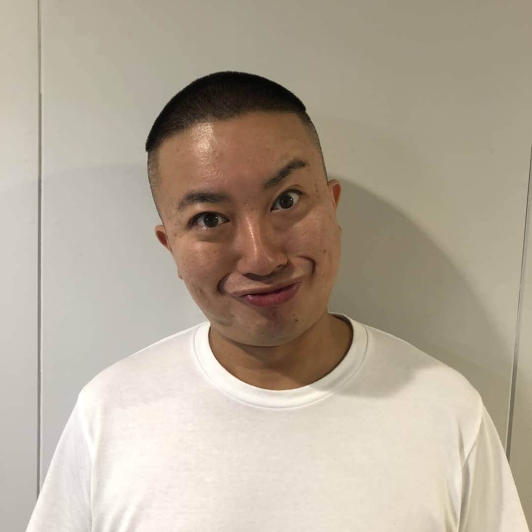 レイザーラモンrgさんのインスタグラム写真 レイザーラモンrginstagram アメトーク Nba大好き芸人 ありがとうございました チョコプラ松尾のレブロンの顔何枚も撮ってもらってどれが一番いいかを議論しましたし セットにも激レアテンション上がるグッズが多数