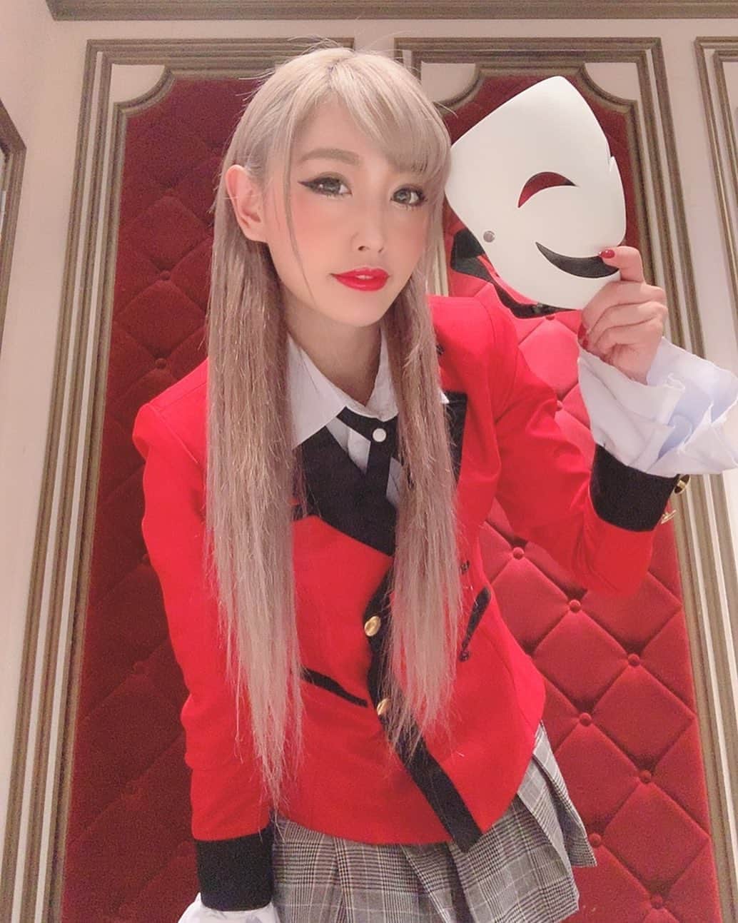 KAZUKIさんのインスタグラム写真 - (KAZUKIInstagram)「賭ケグルイましょう♥️♦️♠️♣️ ＊ #桃喰リリカ #賭ケグルイ #コスプレ」11月1日 5時33分 - kazuki_burlesque