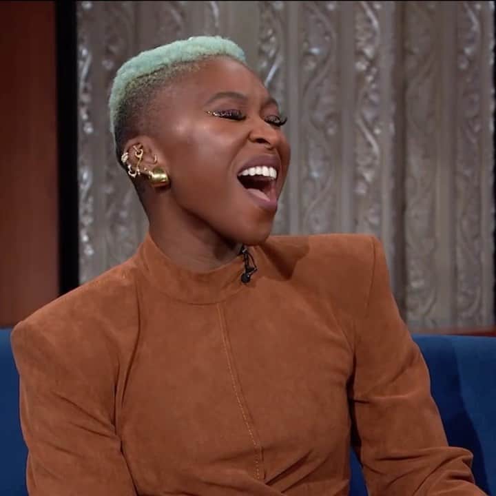 Paul Octaviousのインスタグラム：「@cynthiaerivo singing Aretha Franklin to  Stephen Colbert is magic ✨❤️」