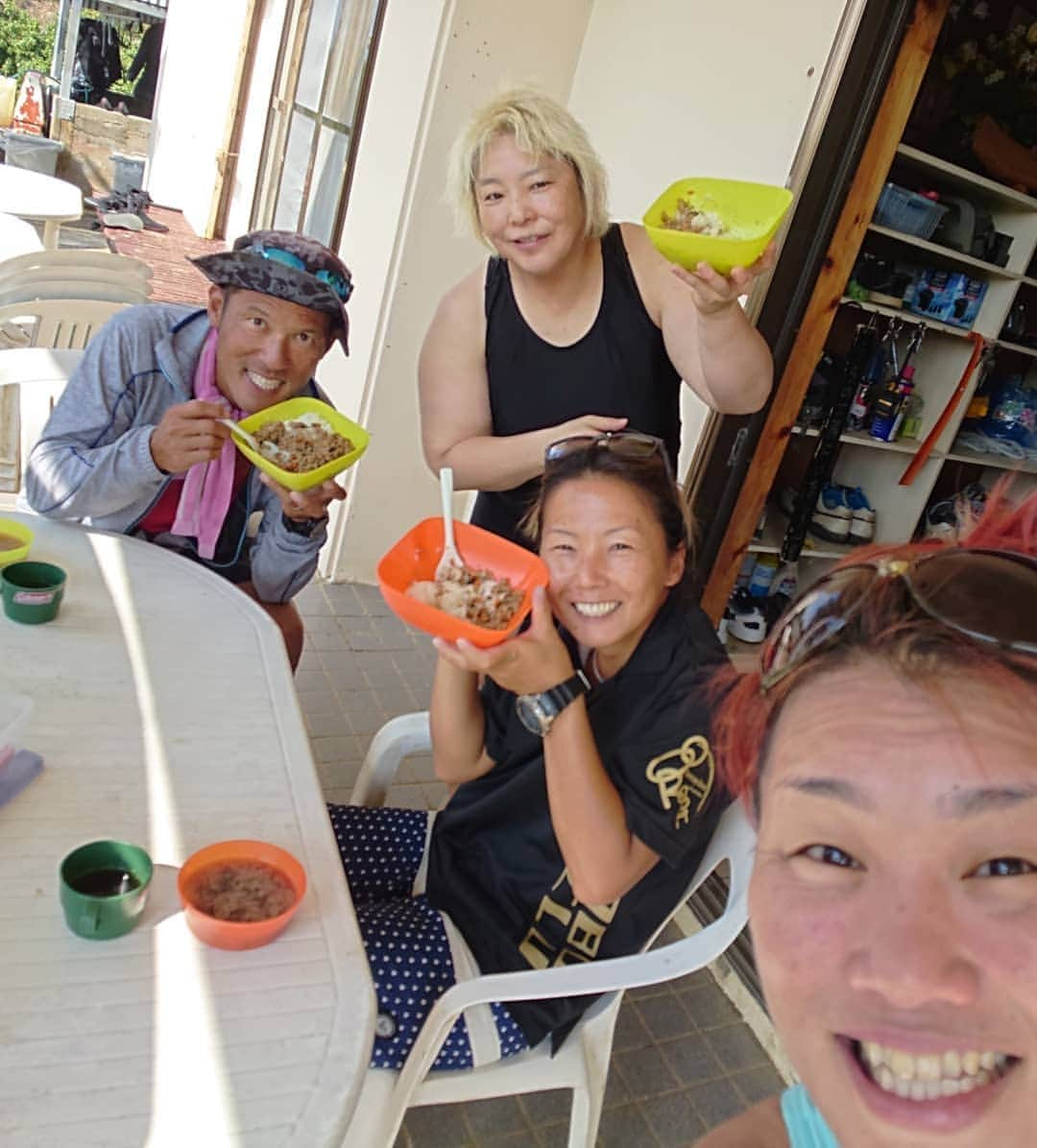 加藤園子さんのインスタグラム写真 - (加藤園子Instagram)「今日からスキューバダイビングのライセンス取得のために、伊良部島の海へ！！ 全く加工無しの綺麗な海をどーぞ✨ 初日の講習終了！ なかなか上手くできないこともあったけど、楽しかった✌️ 今回すごくお世話になってる、伊良部島の【マリンズプロ宮古】の冨谷夫妻です ライセンス取るなら、ここオススメです‼️ たくさん泳いで、初日終了！！🌊 近くの素敵なスーパーでお買い物して、明日に備えます(*^^*) あ、筆記試験はギリギリ受かりましたw  #スキューバダイビング #ライセンス取得 #伊良部島 #マリンズプロ宮古 #冨谷夫妻」10月31日 21時36分 - kato_sonoko