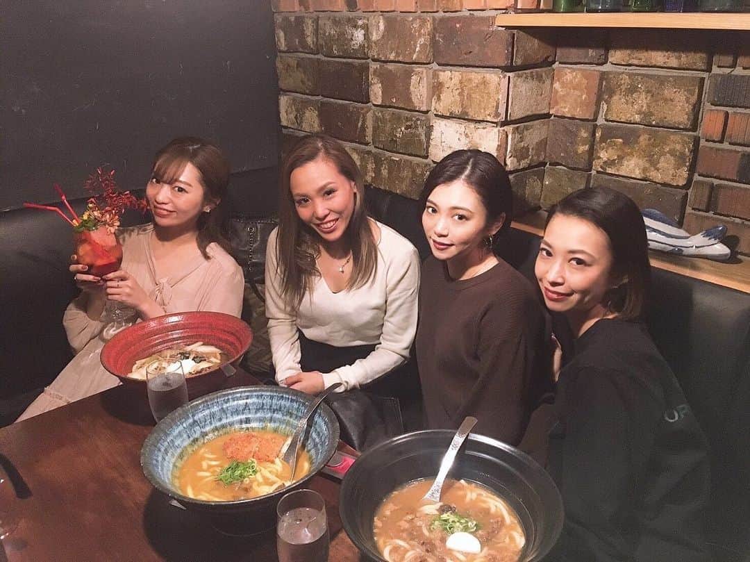 misaki saitoのインスタグラム：「こないだ久しぶりにつるとんたん🤤 そして、かわいい妹ゆいゆいHBD❣️❣️ この日もゆいゆいワールド炸裂しまくっててだいぶ笑った😇 . #japan #tokyo #roppongi #girls #friends #time #happy #birthday #october #2019 #つるとんたん #1027  #来週は4人で🐭🏰」
