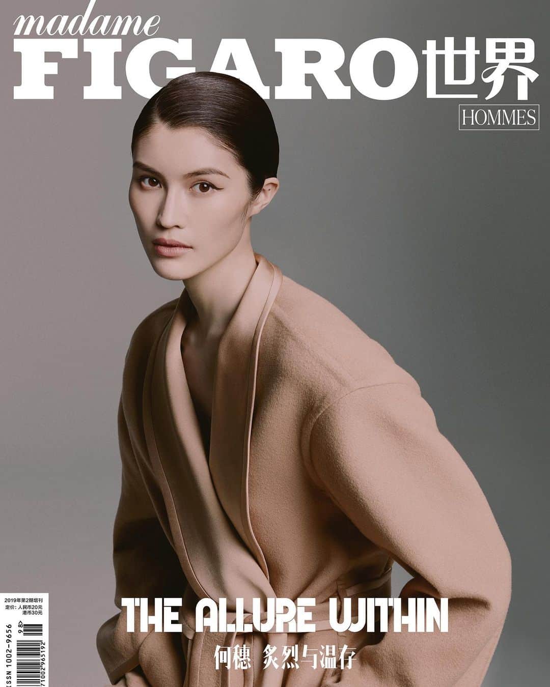 スイ・ヒーのインスタグラム：「winter might be cold, but our hearts are warm. new released #madamefigaro」