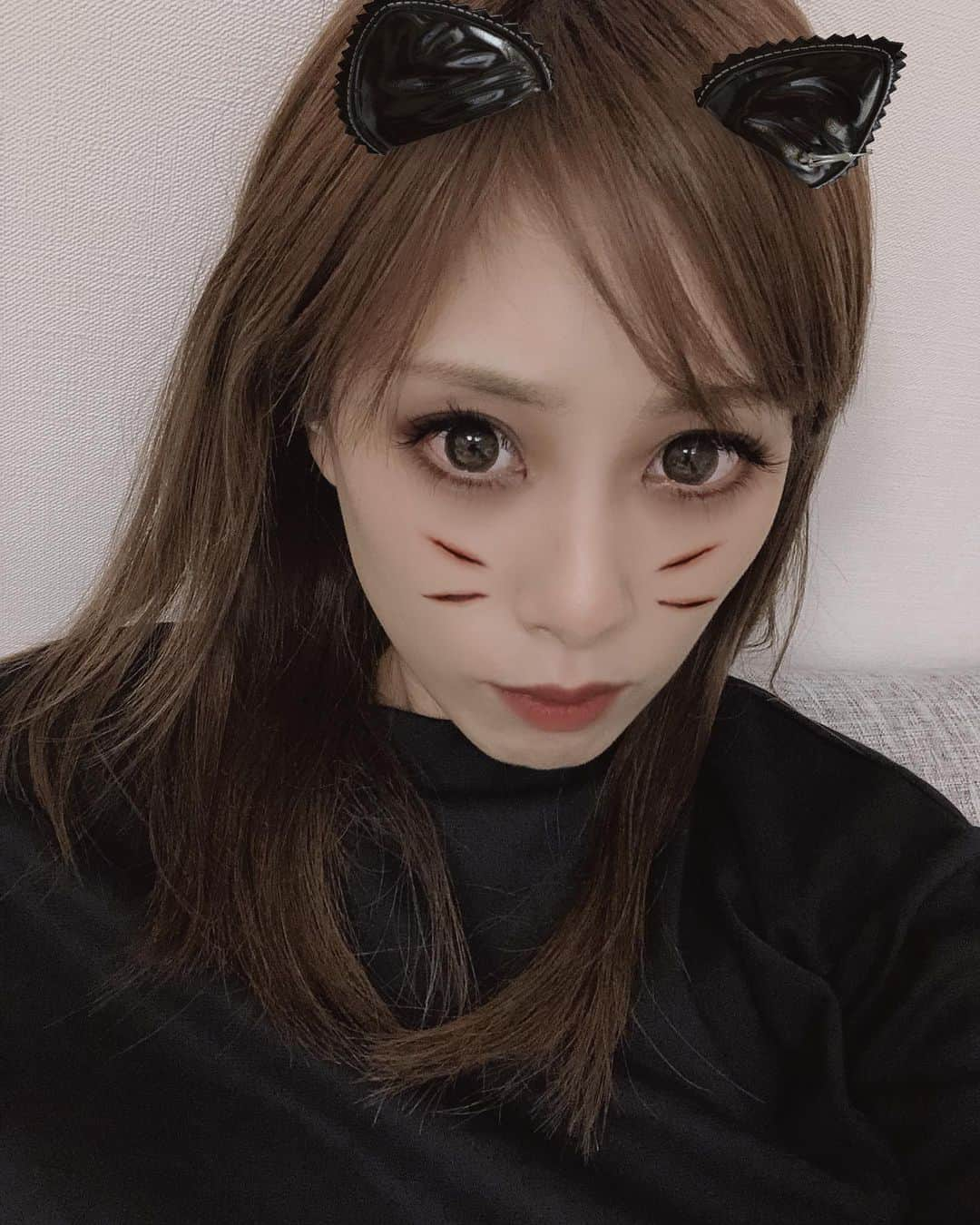 野田彩加さんのインスタグラム写真 - (野田彩加Instagram)「はっぴーはろうぃん🎃 ▶︎▶︎▶︎4枚目こわいね👻  #happyhalloween #halloween #🎃　#👻　#🧟‍♀️ #加工　#ハロウィン加工　#仮装しなくていいじゃんね　#仮装よりクオリティ高いよ　#渋谷　#六本木　#すごいのかな」10月31日 22時48分 - aya.205