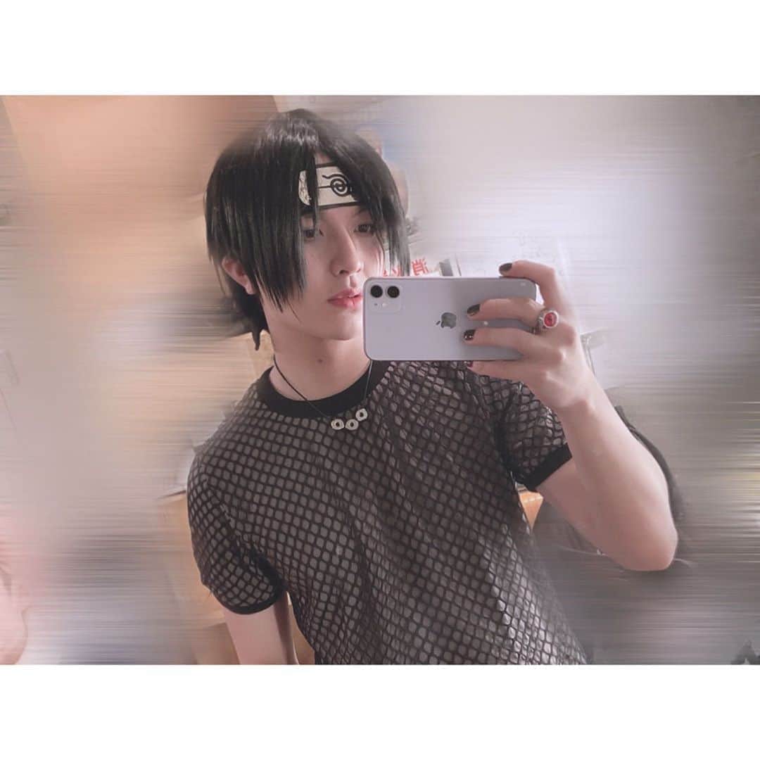 HIROTOのインスタグラム：「うちはイタチになった  #ivvy #hiroto #halloween #naruto #today  #photo #jpn #artist #me #l4l #팔로우 #instagram #instagood #instasize」