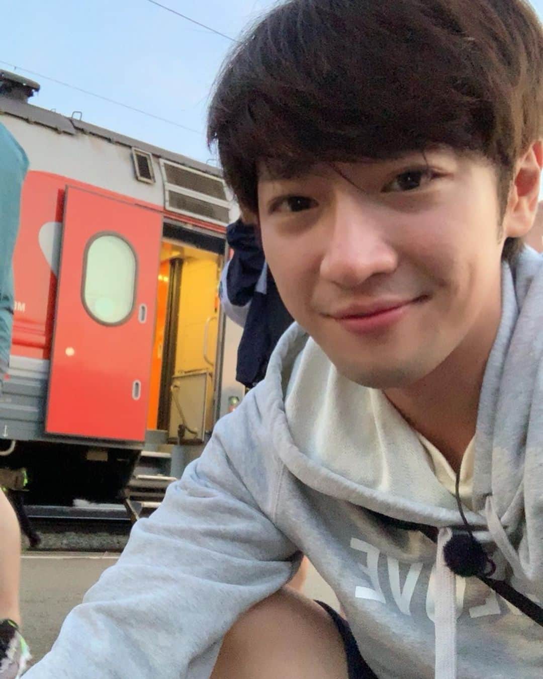 イ・サンヨプのインスタグラム：「보고싶고 그립다. 우리형들 스텝들. 그리고 우리와 마주쳤던 모든분들. 우리가 함께 봤던 풍경들. #시베리아선발대 #좋아요꾹구독꾹」