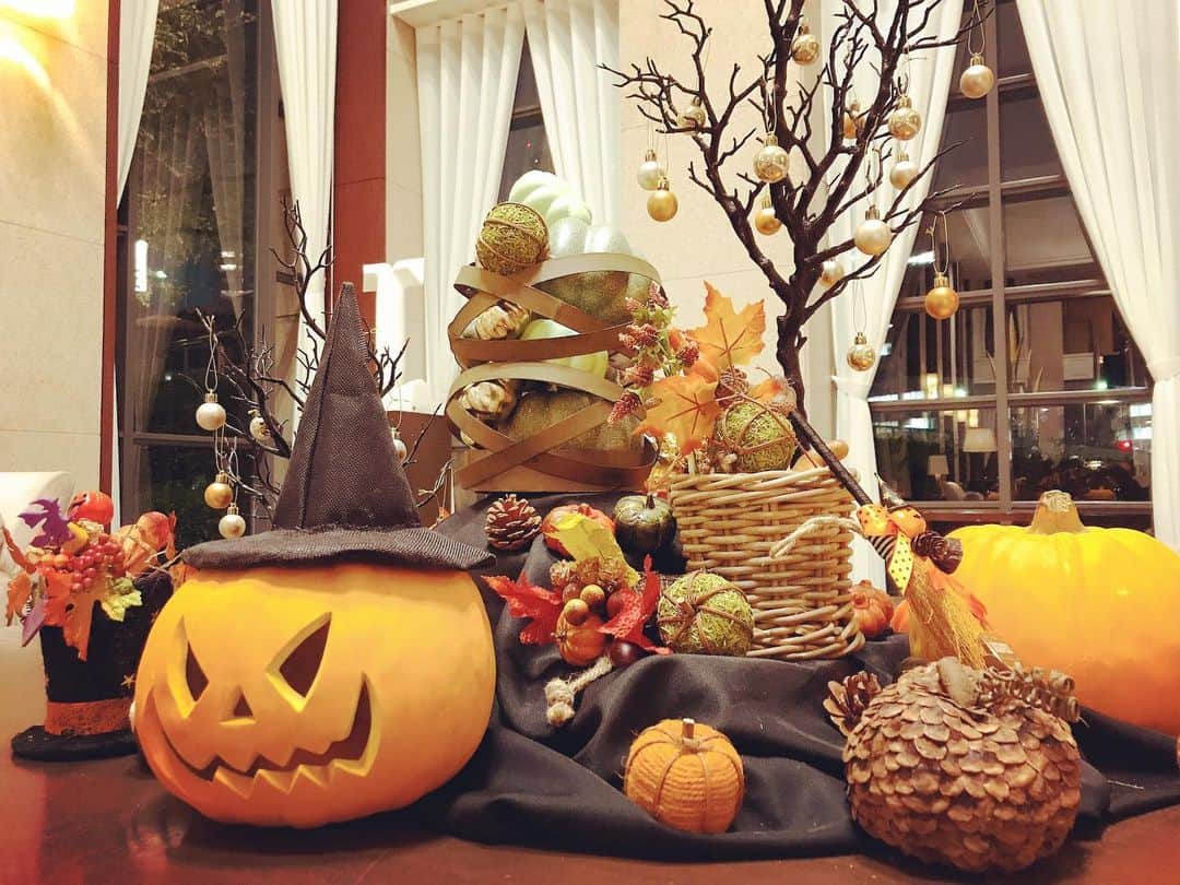 のインスタグラム：「🎃👻 #happyhalloween  #みんなは仮装したのかな☺️」