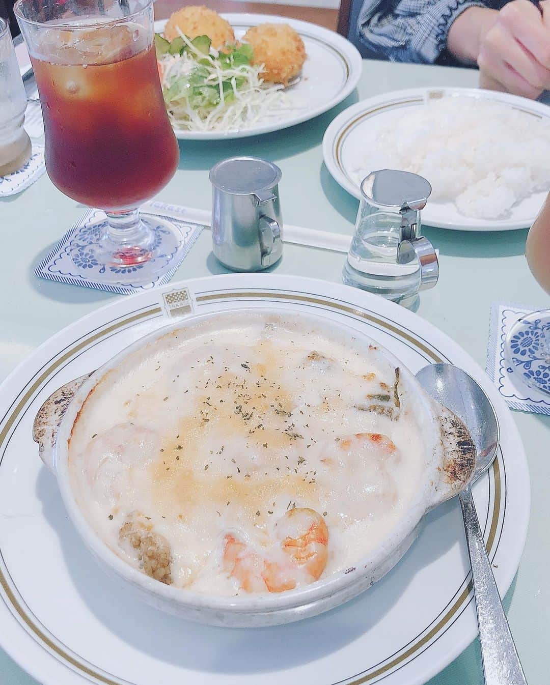 木村仁美のインスタグラム：「良き日だった ❁ ライフイズステージ であり、 ライフイズエンターテイメント 🌛🕊✳︎ . えもすけすけ と メッセージを届けた🌿」