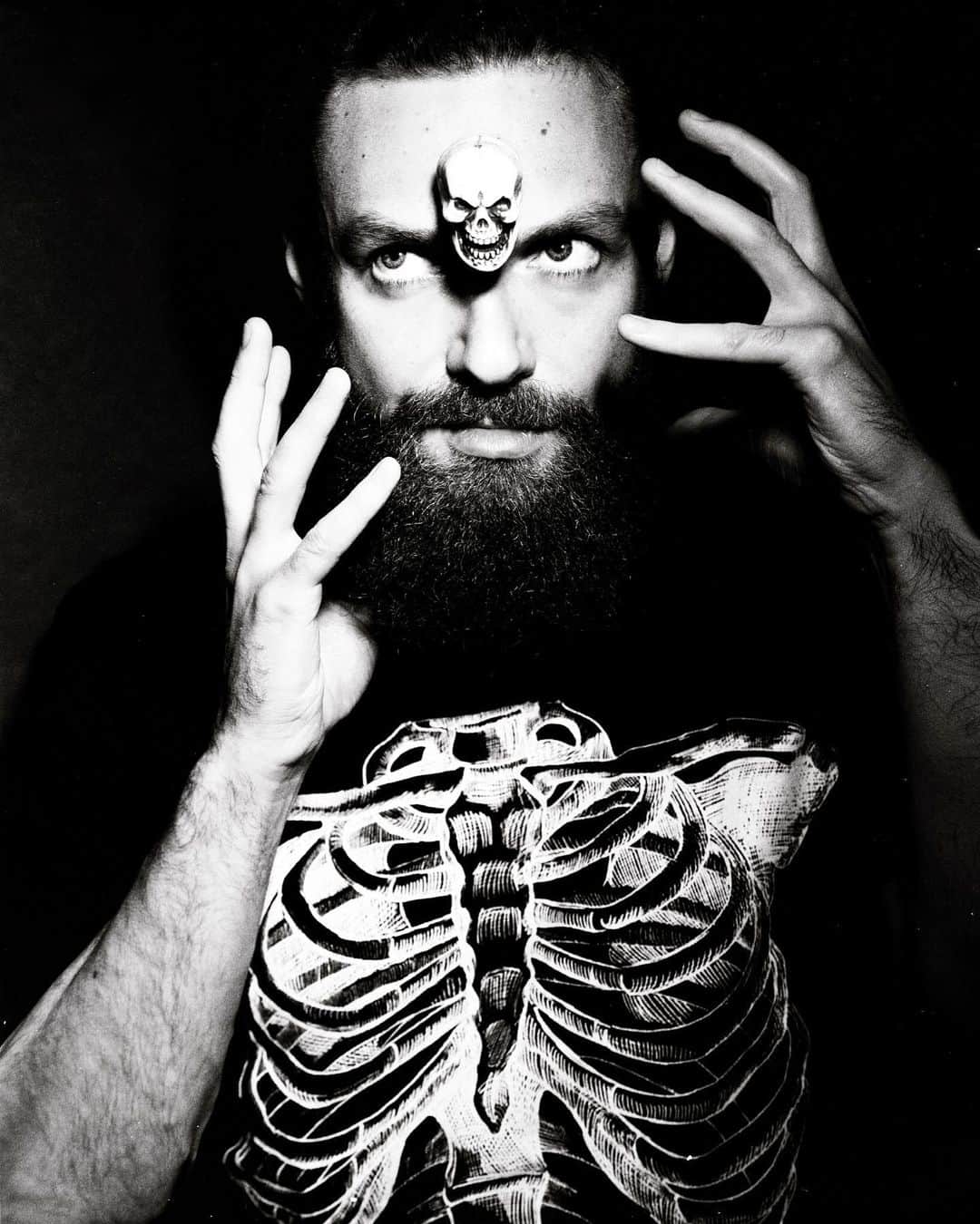 ロス・マーカンドのインスタグラム：「💀🏴‍☠️💀🏴‍☠️💀」