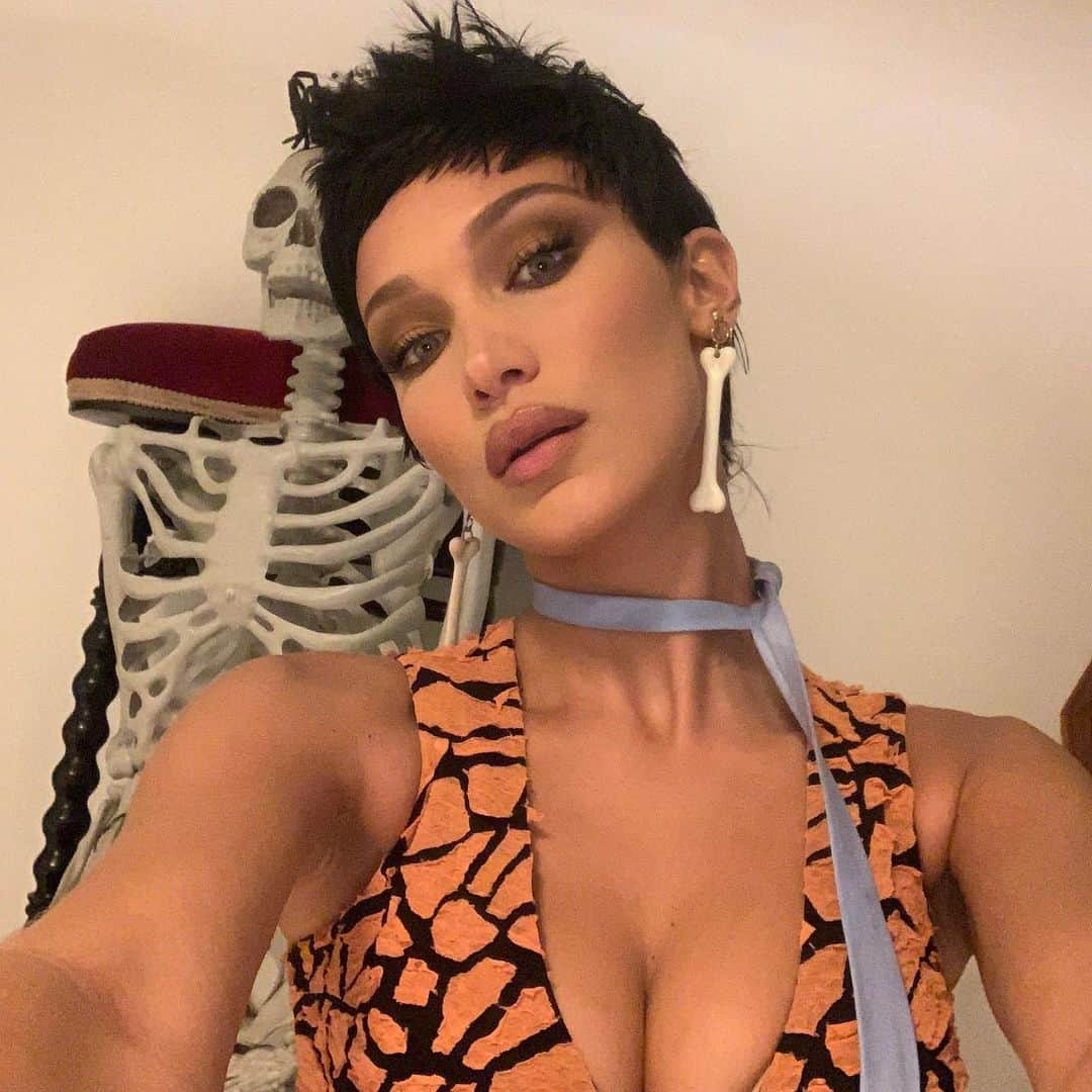 ベラ・ハディッドさんのインスタグラム写真 - (ベラ・ハディッドInstagram)「Fred」11月1日 2時42分 - bellahadid