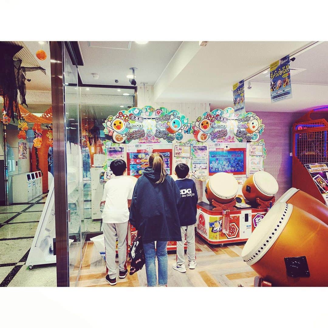 のインスタグラム：「日本に帰ってきたらこれだよね👍🏻✨ #太鼓の達人」