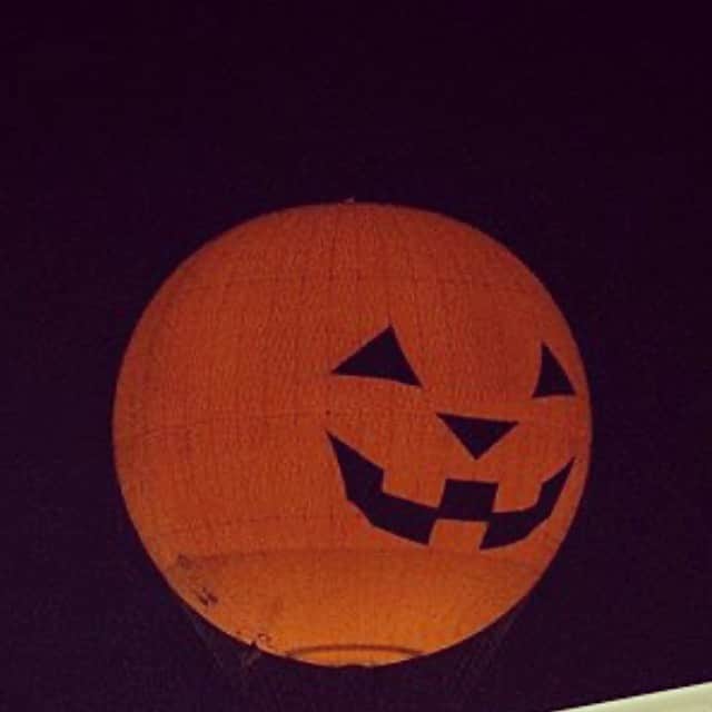 のインスタグラム：「Happy Halloween (^^) #ハロウィン#本場#コスプレのクオリティ#いい経験  #アメリカからは以上です」