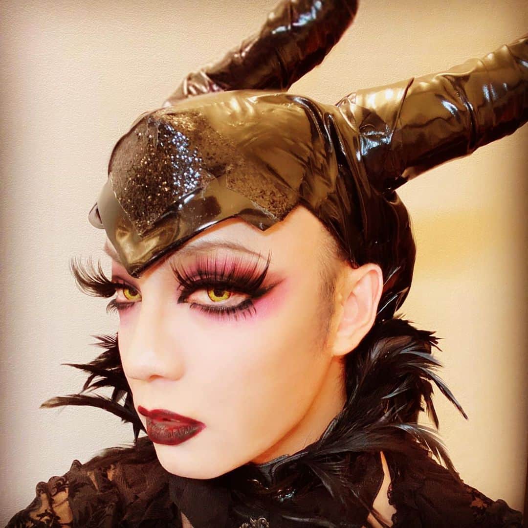 Kayaさんのインスタグラム写真 - (KayaInstagram)「#Halloween #Kaya #Maleficent #AngelinaJolie」11月1日 14時45分 - kaya_official_account