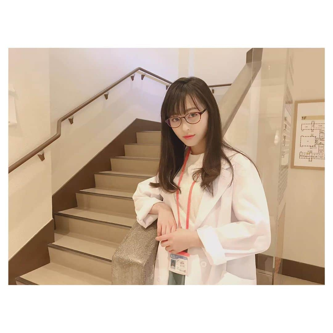 福原遥さんのインスタグラム写真 - (福原遥Instagram)「. 映画 #羊とオオカミの恋と殺人 公開まで1ヶ月切りましたね☺︎ そして来週はいよいよ完成披露試写会 とても楽しみです。  大学院生の宮市さん。 殺人鬼には見えないでしょ？笑」11月1日 14時55分 - haruka.f.official