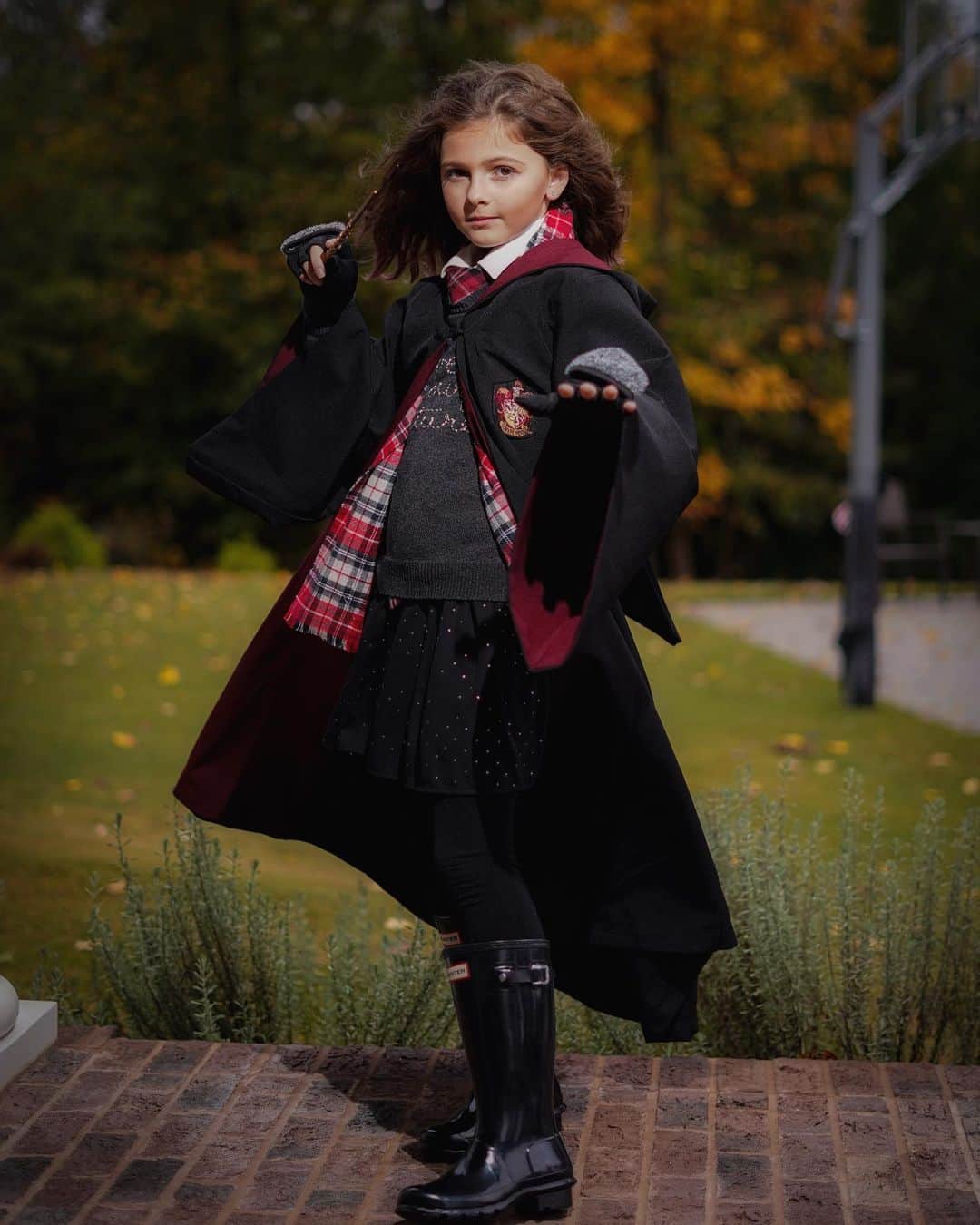 Angie Keiserのインスタグラム：「Reducto! Expelliarmus! Obliviate! Happy Halloween, friends 👻🎃」
